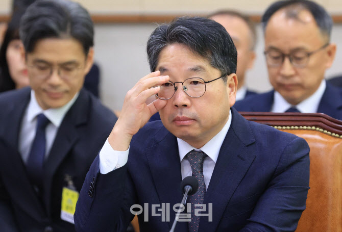 '尹구속취소' 대검회의 참석 檢총장 대행…박은정 "특검 수사 대상"