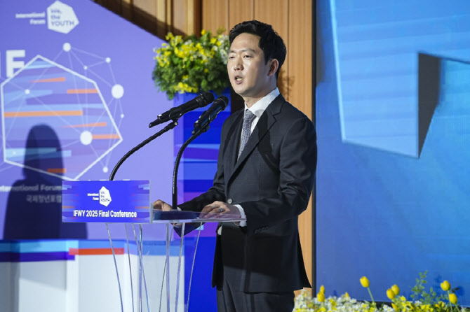 하이브 이재상 "멀티 홈·장르 전략, 글로벌 선순환 이룰 것"