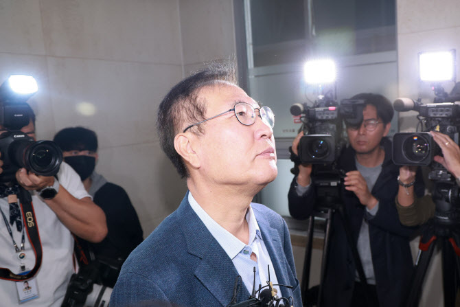 특검, '수용 현황 점검 지시' 법무부 보안과장 참고인 조사