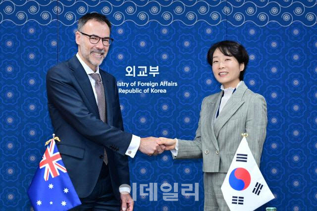외교부 신임 차관보에 '노무현 통역사' 출신 정의혜