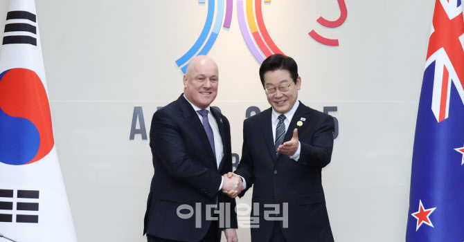 李대통령, 뉴질랜드 총리와 양자회담…“아주 중요한 통상 무역 상대”