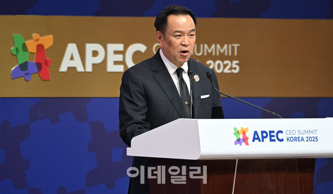 [포토]'특별연설 하는 아누틴 찬위라꾼 태국 총리'