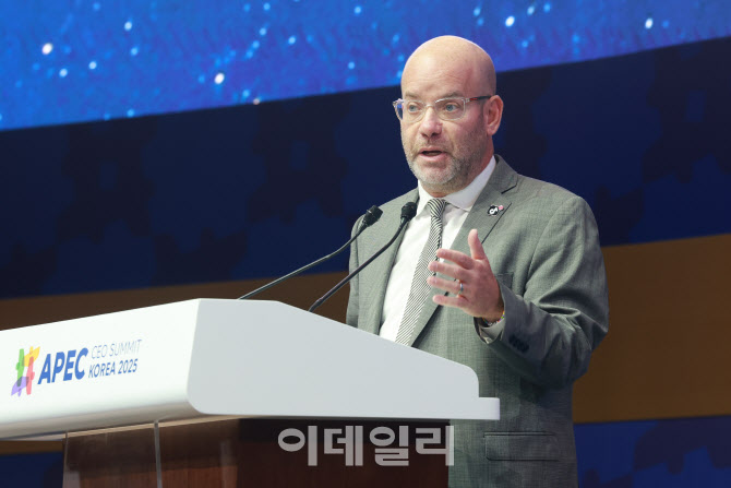 [포토]'주제 발표하는 에릭 에벤스타인 틱톡 공공정책 미주 총괄'