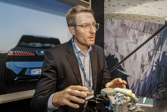 수소차에 힘 주는 BMW…`현대차의 수소경제 노력에 감사`