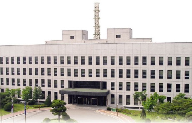 ‘식당서 행패부리고 경찰에 욕설’ 부천 유튜버 2명 재판행