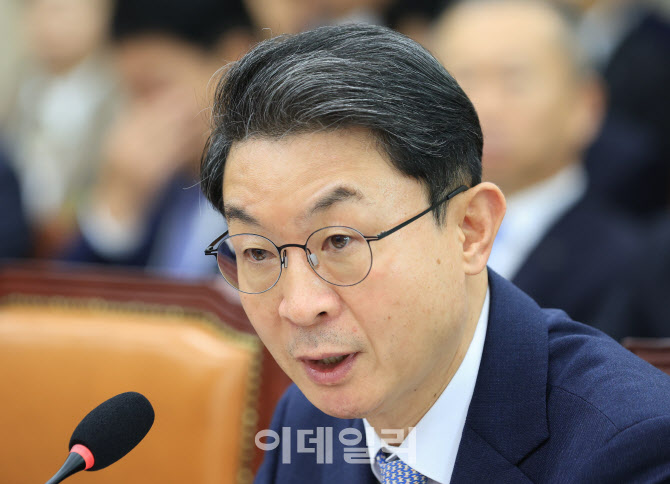 금융당국 '생산적 금융' 스타트업 협력에서 답 찾는다
