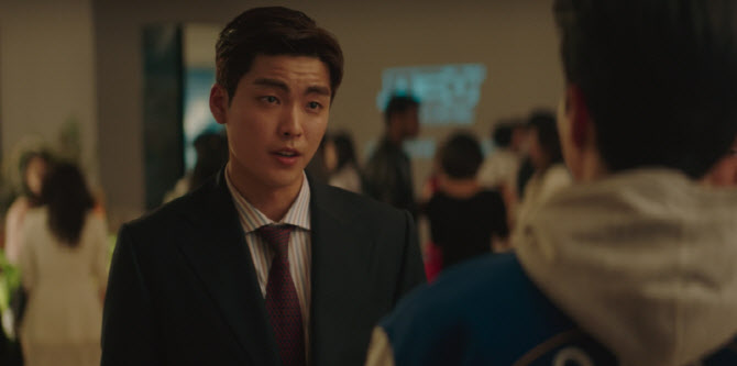 김수겸, ‘약한 영웅’ 이어 ‘김 부장 이야기’로 존재감
