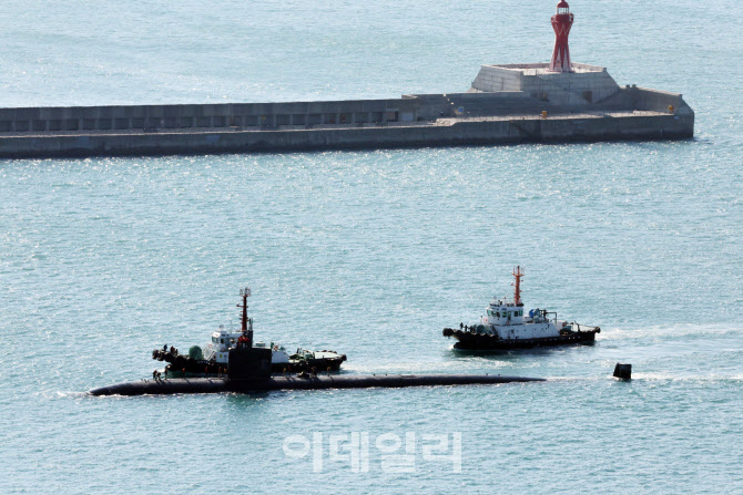 정부, '핵추진 잠수함 건조' 中 견제에 "NPT 부합"…부정 여론 차단