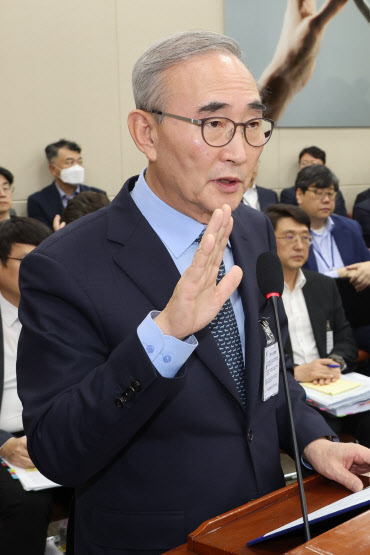 KT 이끌 새 선장은 누구...이사회, 오늘 공모절차 스타트
