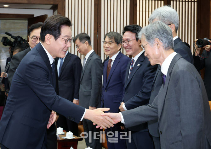 사법부 결사반대에도…李, 與 대법관증원·재판소원 힘싣나
