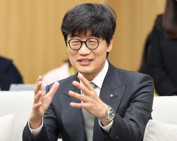 "네이버, GPU에 1조원 이상 투자…피지컬 AI 강화"[컨콜]
