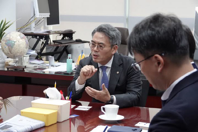 국세청, 부천 막장유튜버 세무검증 나선다…김기표 “끝까지 추적”