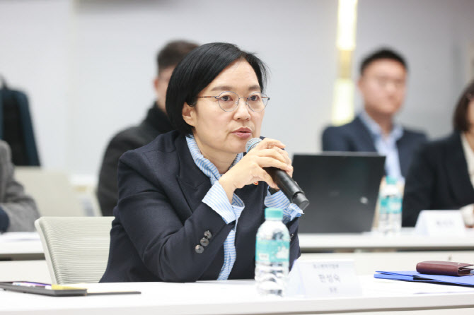 모태펀드 ‘투자 독소조항’ 손본다…“벤처 도약방안에 반영할 것”