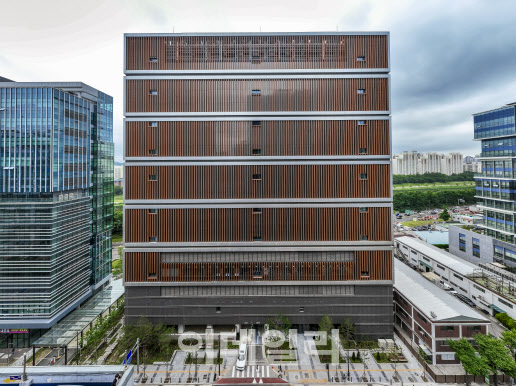 [르포]“2030년까지 500MW 확보”kt클라우드, 수도권  요충지 가산 AI 데이터센터 가보니