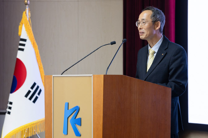 수출입은행장 "미래 성장 견인할 전략산업 육성에 역량 집중"