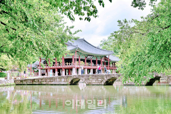 광한루에 달이 차오르니 사랑이 드리워지다 [여행]