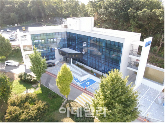 수도전기공고, 동문 후원받아 '100주년 기념관' 준공