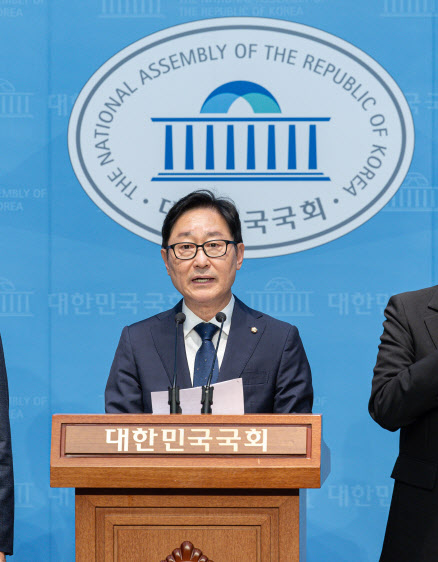與, 尹정부 국유재산 헐값 매각의혹 진상규명…위원장 박범계