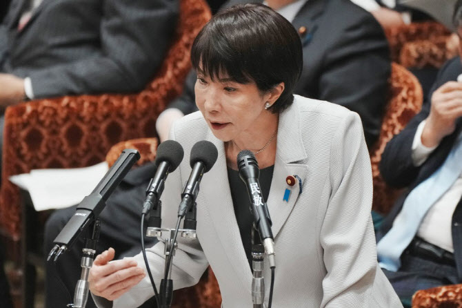 대만 둘러싸고 정부간 공방, 중국 외교부 “일본 매우 악질”