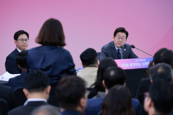 “현장에 답이 있다”…李대통령, 오늘 경기북부 주민과 타운홀 미팅