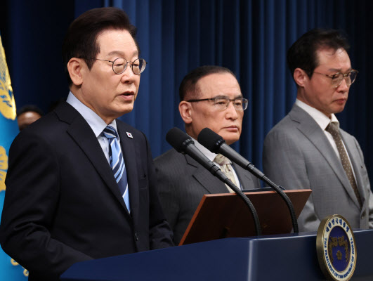 李대통령 "내부 압박이 참 힘들었다"…협상 어려움 토로