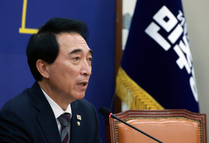 與 "한미 팩트시트, 국익 중심 실용외교의 결실"