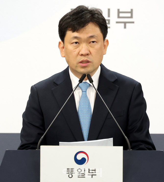 '핵잠·비핵화' 팩트시트에도 北 '침묵'…정부 "상황 주시"