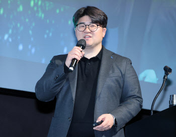 K콘텐츠·K방산, AI로 재편…창작부터 무인전투기까지 AX 확산
