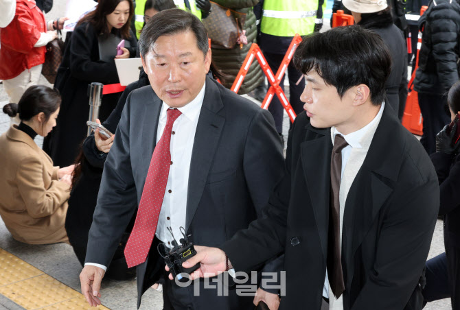 [포토]국회 패스트트랙 충돌' 1심 선고 공판 향하는 이철규 의원