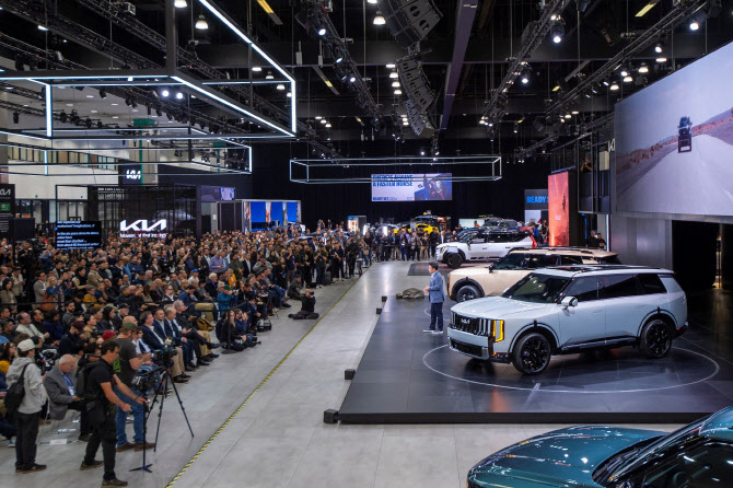 기아, LA서 북미 시장 핵심 차종 `올 뉴 텔루라이드` 첫 공개