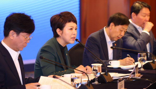 野김은혜 "李정부, 청년 전세대출금은 줄이고 민주노총에 투척"