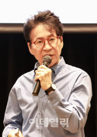 누가봐도 훌륭한 회사인데 왜 바보같은 결정을?[문성후의 킥]