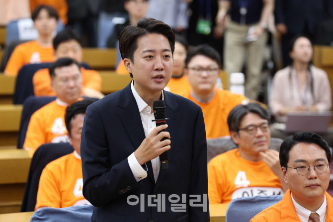 이준석 "국힘, 변화·쇄신 목소리 無…연대 가능성 없다"