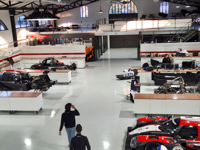 [르포]뚝심의 제네시스 10년, 정의선의 시선은 `新명차` 그 너머에