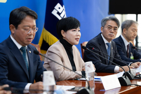 대통령실 “검사장 논란… 법무부 판단 존중”