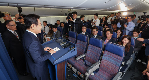 李 “2028년 韓서 열릴 G20, 내후년 준비…가능하면 지방에서”