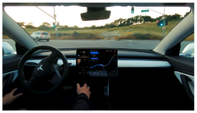 테슬라, `감독형 FSD` 韓 정식 배포…HW4 차량 우선 적용