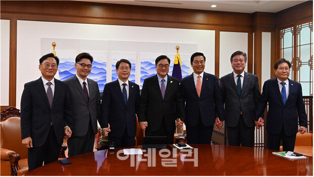 노무사·세무사·변리사회 회장이 국회 찾은 까닭은?