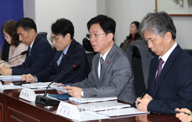 당정, 임금체불 처벌 징역 3년→5년 강화키로