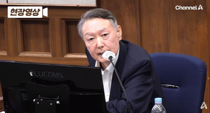 정규재 “윤석열, ‘음음 응응’ 반말…말버릇 되살아나”
