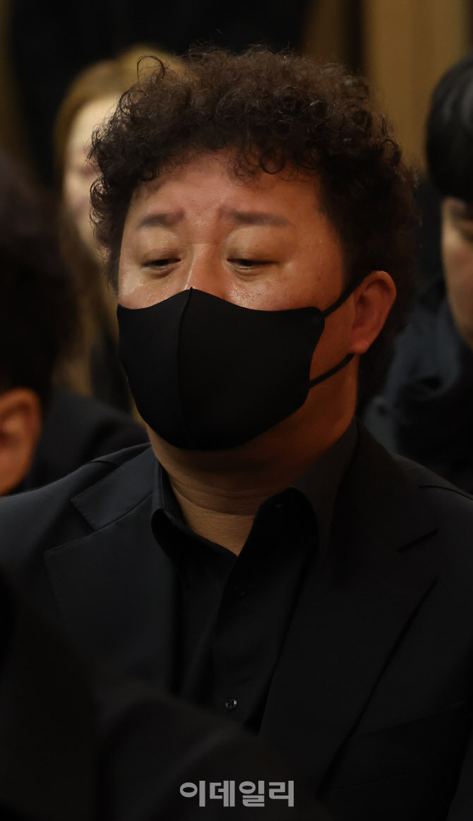 [포토] 국민배우 추도하는 정준하