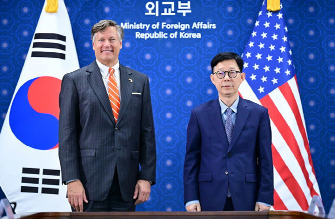 한미 외교차관, 워싱턴서 회담…“팩트시트 이행 논의”