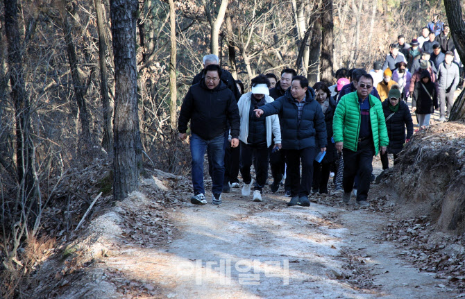 '불암산, 시민 품으로'…남양주시, 불법시설 철거→힐링 공간 조성