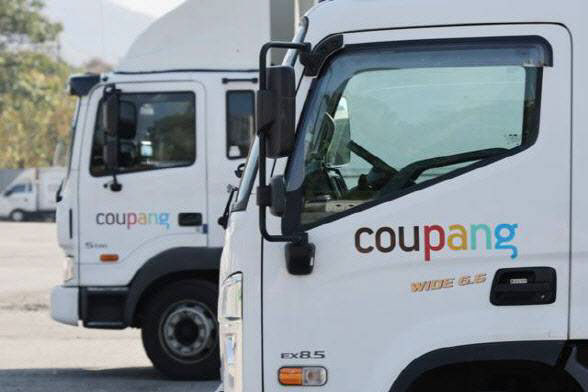 [단독]쿠팡 임원 사전 주식매도 논란?…“작년부터 계획된 거래”