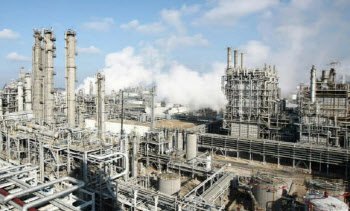 전기료 빠진 석화특별법에…업계 “구조적 한계 명확”