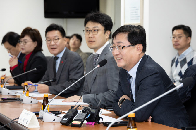 2030년까지 육상풍력 6GW 보급 추진…인허가 속도 낸다