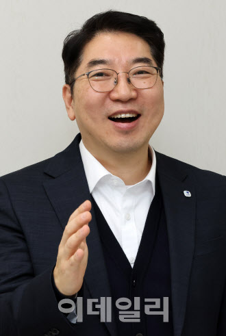 "AI뱅커가 청약가능성 분석해드립니다"…혁신하는 우리은행