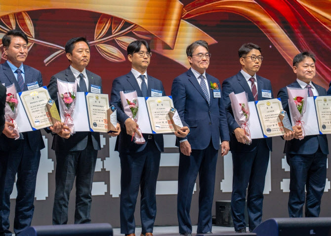 엘앤에프, ‘대한민국 기술대상’서 국무총리상 수상