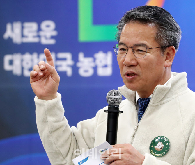 [포토] '쌀 소비촉진 서포터즈' 인사말하는 박서홍 농업경제대표