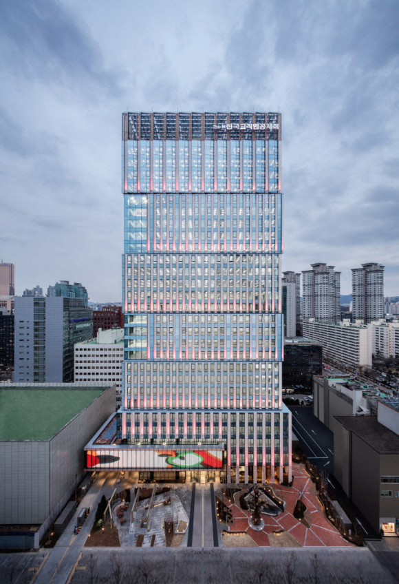 교원공제회, 뉴욕사무소 개소 준비 착착…이달 교육부 승인 남았다